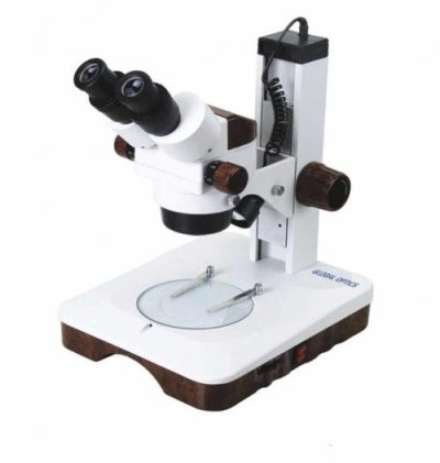 Microscópio Estereoscópio Binocular com Zoom - Global Trade Technology